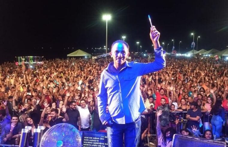 Com hit e aposta nas redes, cantor de ‘Caneta Azul’ se candidata a Deputado Estadual  e aposta em seu apelido para estourar em votos, Caneta azul .