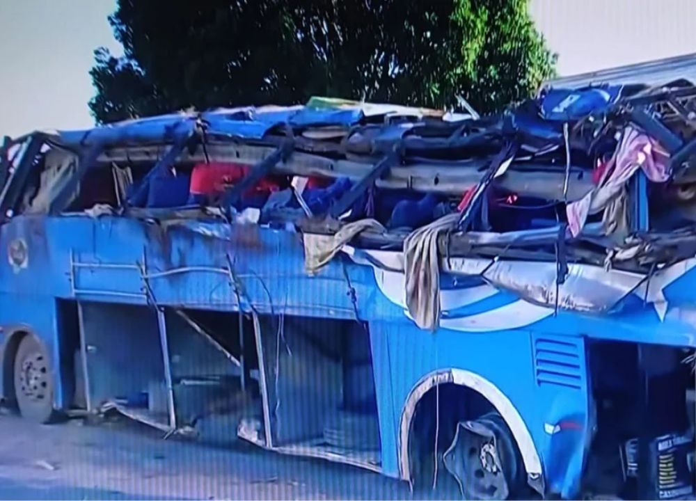 Ônibus com trabalhadores que saiu do Maranhão tomba em São Paulo e deixa ao menos seis mortos