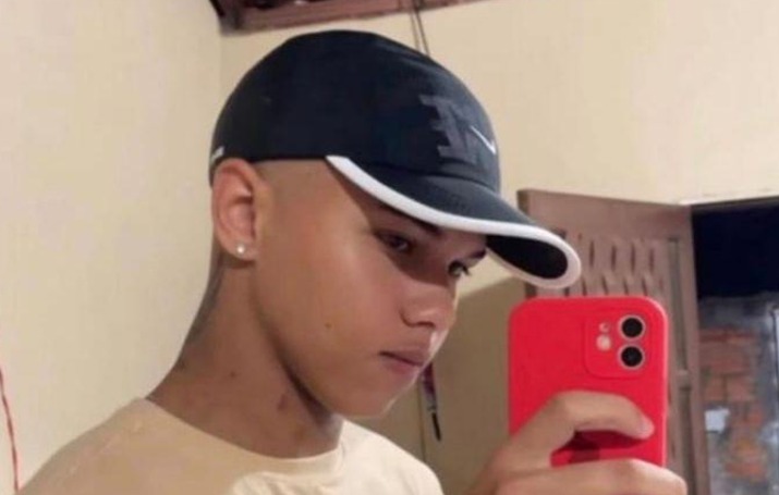 Funcionário de supermercado é morto a tiros na madrugada em Floriano (PI)