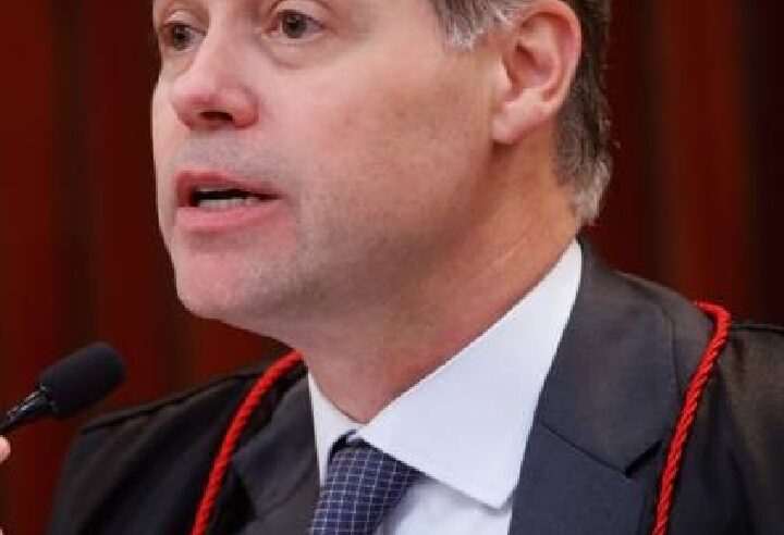 O ministro do Supremo Tribunal Federal, André Mendonça, acaba de receber uma informação considerada sensível nos bastidores de Brasília.