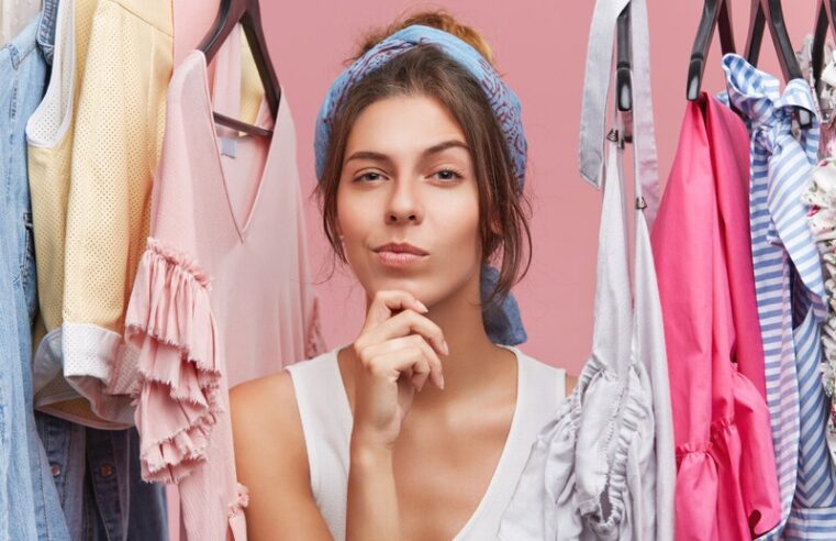 Como escolher tecidos e cores que funcionam o ano todo