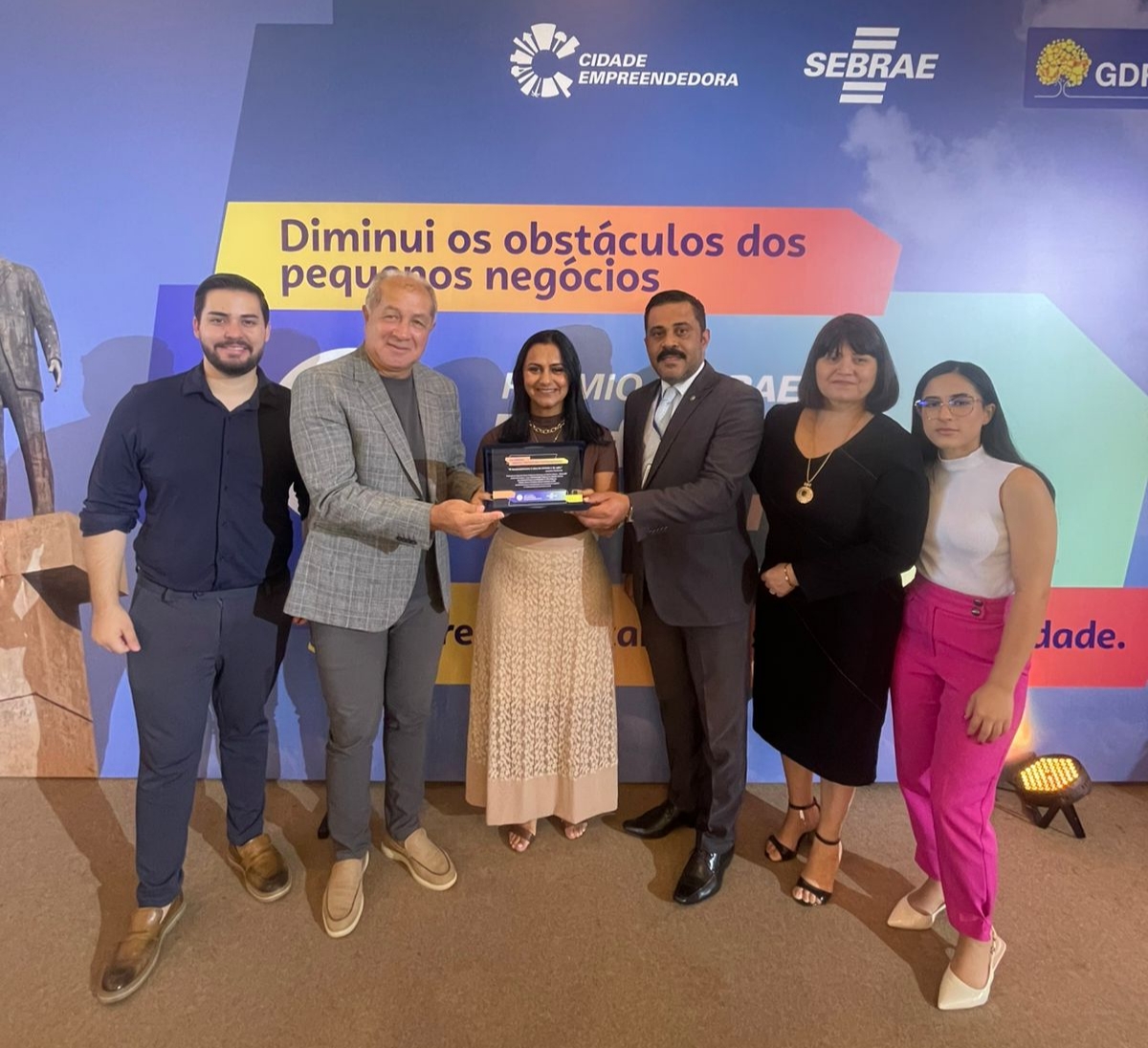 Timonense faz história no DF e leva prêmio de melhor gestor entre 35 cidades