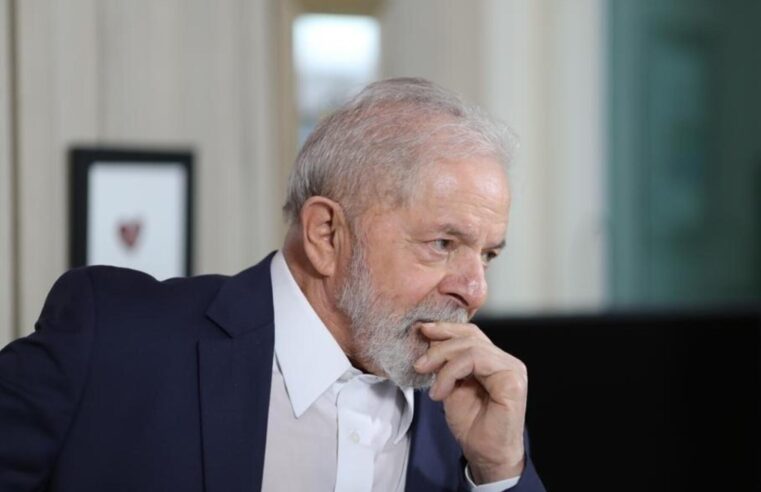 Luiz Inácio Lula da Silva passa por procedimento para retirada de lesão e recebe alta em São Paulo