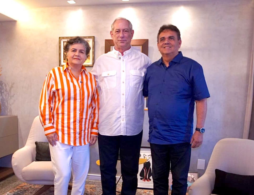 Jorge Lopes e Lúcia Santos se reúnem com Ciro Gomes e fortalecem articulação política entre Piauí e Ceará