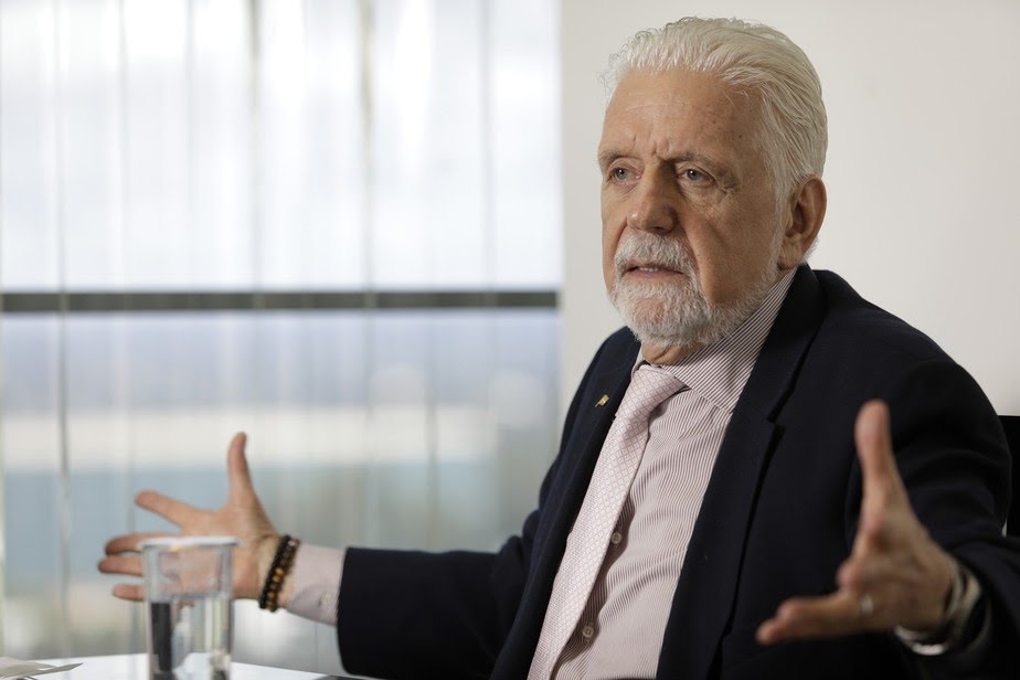 Jaques Wagner recorre ao STF para contestar operação da Polícia Federal