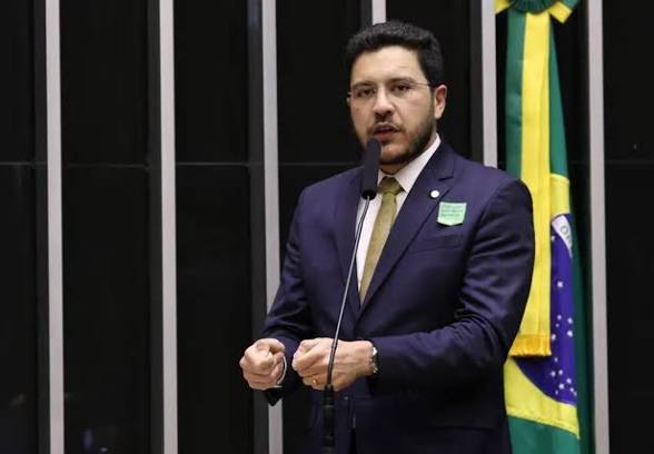 Os desafios da chapa de Jadyel Alencar nos bastidores da política