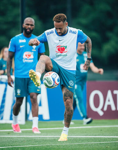 Neymar pode fazer estreia na Copa do Mundo em duelo decisivo do Brasil contra a Escócia