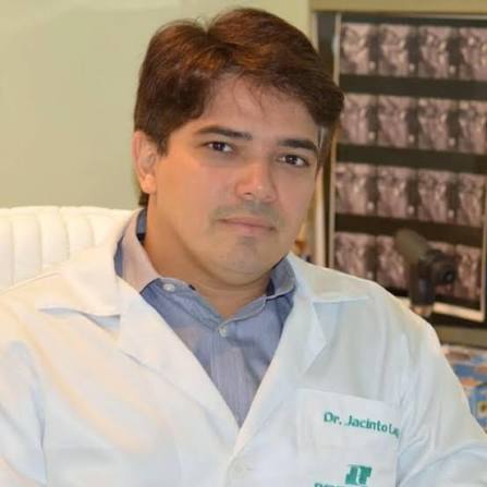 Legado de dedicação: a trajetória do neurocirurgião Jacinto Lay